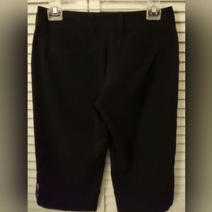 Onyx Tailored Wide Cuff Capris